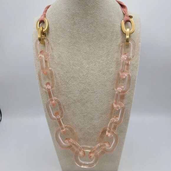J Crew Nude Pink Lucite Gold Tone Link Ribbon Necklace - Picture 1 of 11